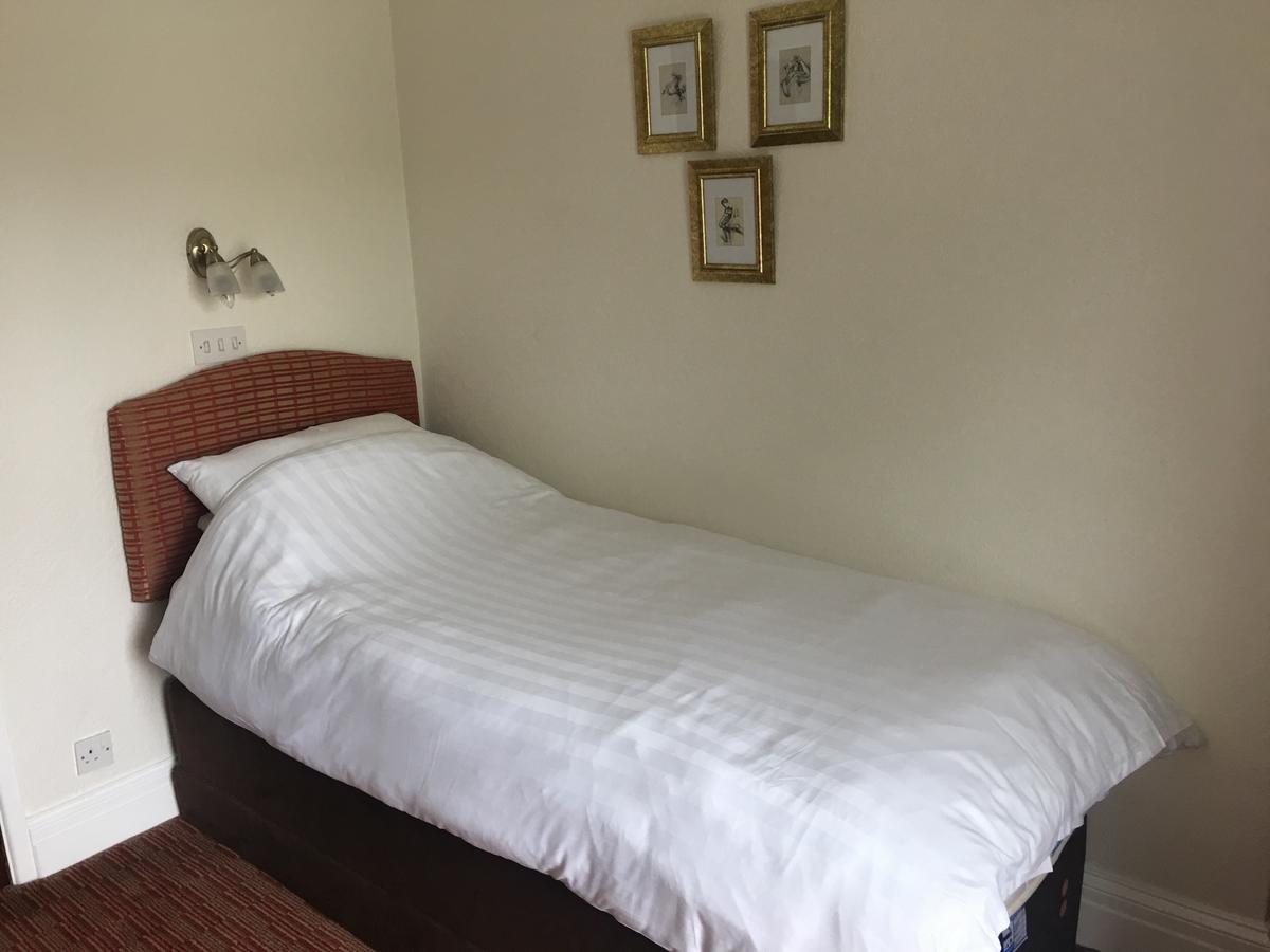 Winston Manor Guesthouse Rooms Churchill  Zewnętrze zdjęcie
