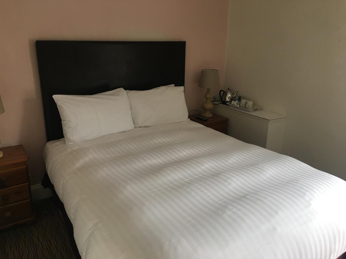 Winston Manor Guesthouse Rooms Churchill  Zewnętrze zdjęcie