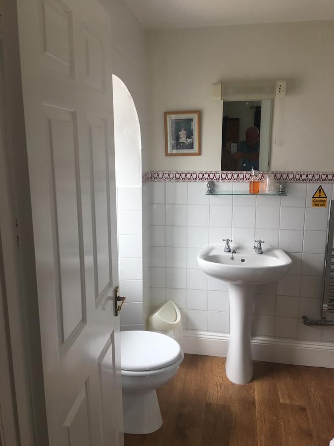 Winston Manor Guesthouse Rooms Churchill  Zewnętrze zdjęcie