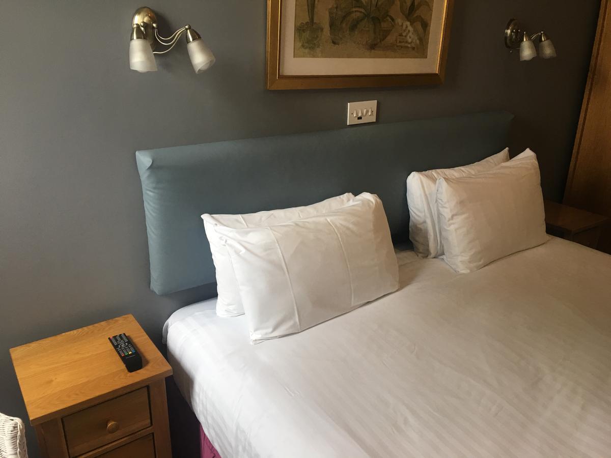 Winston Manor Guesthouse Rooms Churchill  Zewnętrze zdjęcie