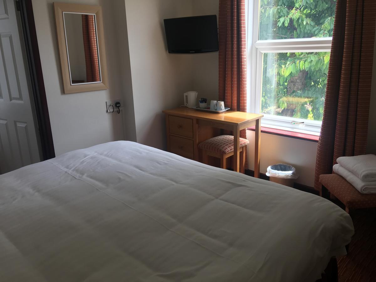 Winston Manor Guesthouse Rooms Churchill  Zewnętrze zdjęcie